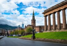Découvrir l’Écosse : Météorologie et Culture à Glasgow Discover Scotland: Weather and Culture in Glasgow